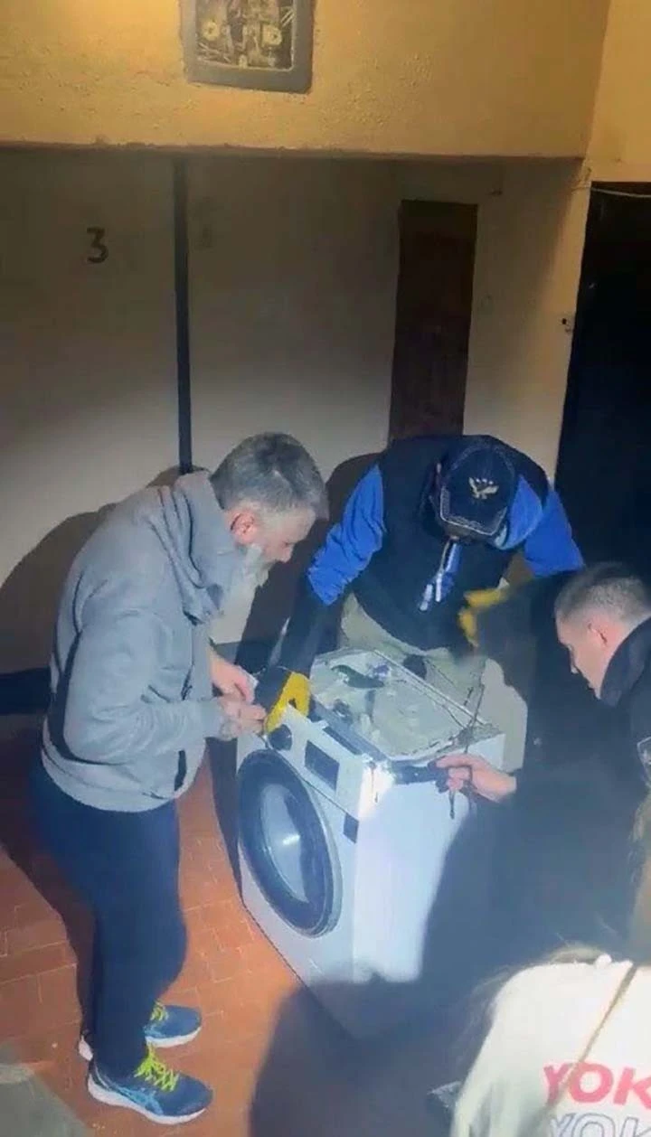 Екзотичний гість у пральній машині: нічний інцидент у Харкові