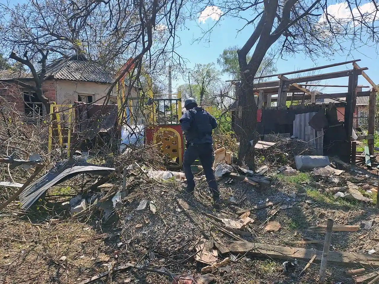 Дрон влучив у приватний сектор Харкова: серед постраждалих – двоє дітей
