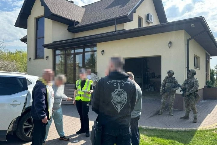 У Харкові накрили аптечну схему з продажем наркотичних препаратів і відправленням по всій країні