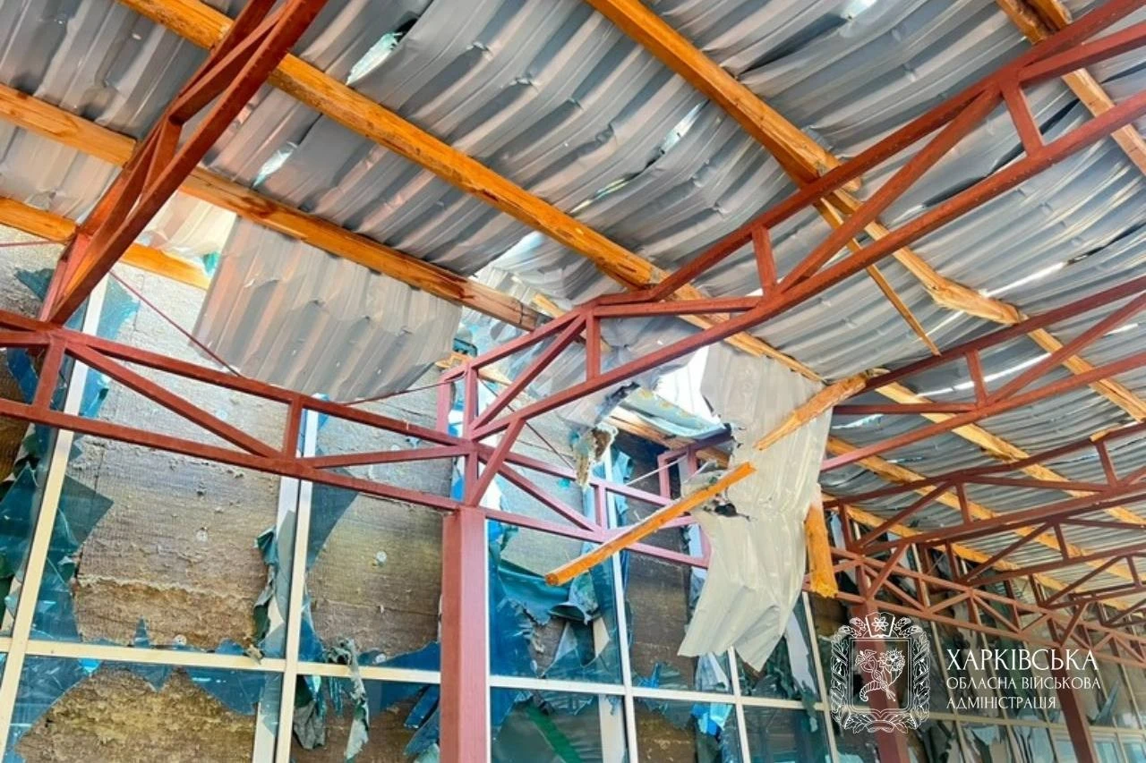 Безпілотник атакував адмінбудівлю в Харкові Безпілотник атакував адмінбудівлю в Харкові